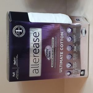 NIB Allerease zippered mattress protector size Full